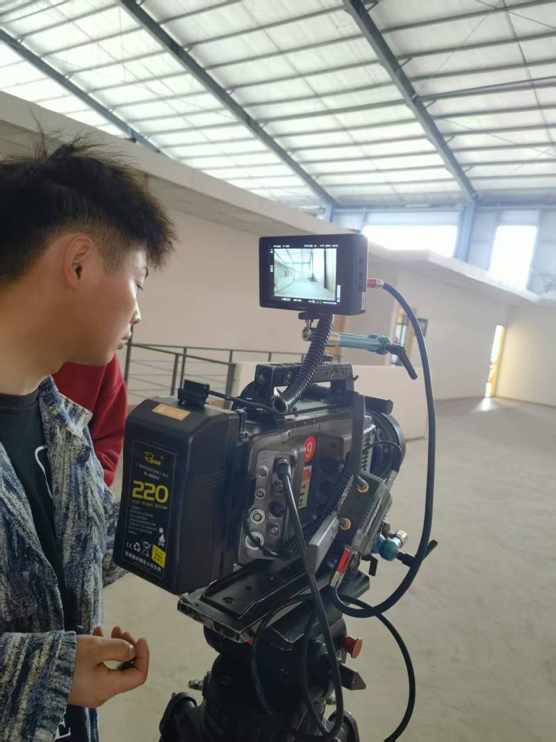 班玛县电商产品视频拍摄制作：小成本也能产出高质感内容？